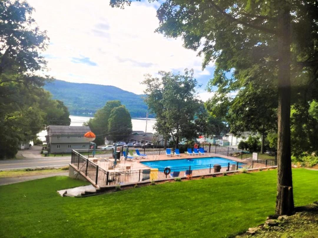 Boulders Resort Lake George Eksteriør bilde